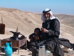 Disadvantaged Bedouin communities in Palestine are still based on strong patriarchal norms, and they have a high untapped potential for challenging gender stereotypes promoting a more active engagement of male members in childcare activities.