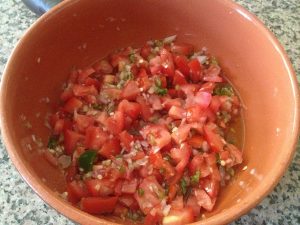 Salata ghazawiyya (Gazan salad).