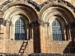 Fig. 2 - 5 Various photographs of the ladder at the Church of the Holy Sepulchre.